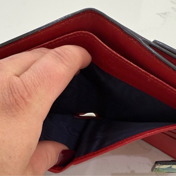 EUC AUTH Gucci in Bloom - Blue Bi-Fold Wallet *Stunning* LIMITED EDITION - Picture 10 of 12